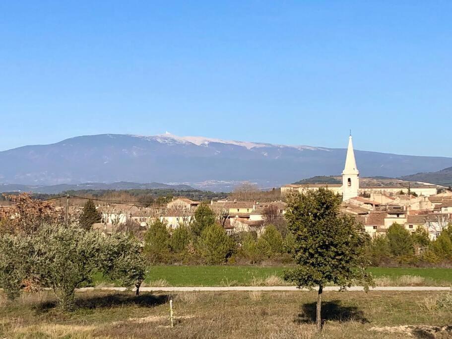 Logement Neuf, Tout Confort, Au Coeur Du Village Saint Didier  外观 照片